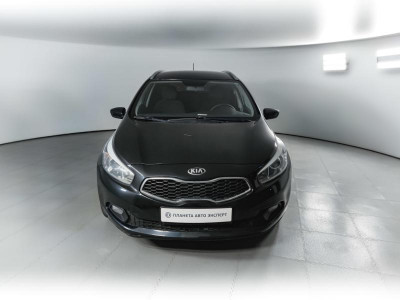 Kia Ceed 1.6 MT (129 л. с.)