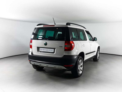 ŠKODA Yeti 1.2 TSI DSG (105 л. с.)
