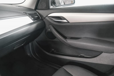 BMW X1 20i 2.0 AT (184 л.с.) 4WD