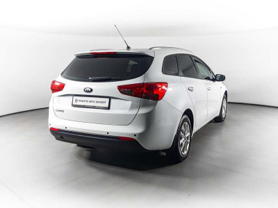 Kia ceed SW 1.6 AT (130 л. с.)