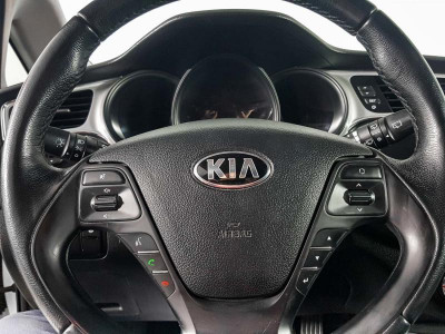 Kia ceed SW 1.6 AT (130 л. с.)