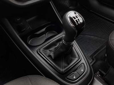 LADA Vesta SW 1.6 MT (106 л.с.)