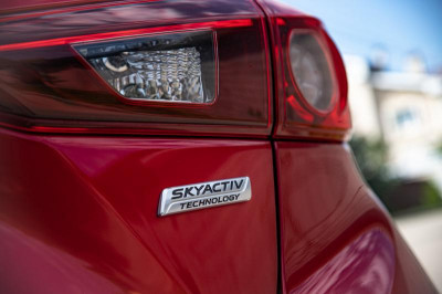 Mazda 3 1.5 AT (120 л.с.)