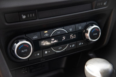 Mazda 3 1.5 AT (120 л.с.)