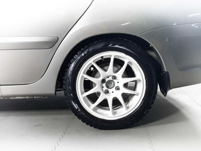 LADA Новая Granta седан 1.6 MT 8кл (87 л. с.)