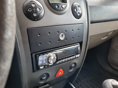 Renault Megane 1.6 MT (113 л. с.)