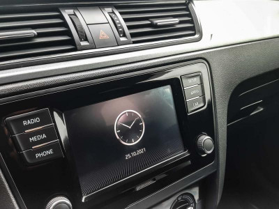 ŠKODA RAPID 1.6 MT (90 л. с.)